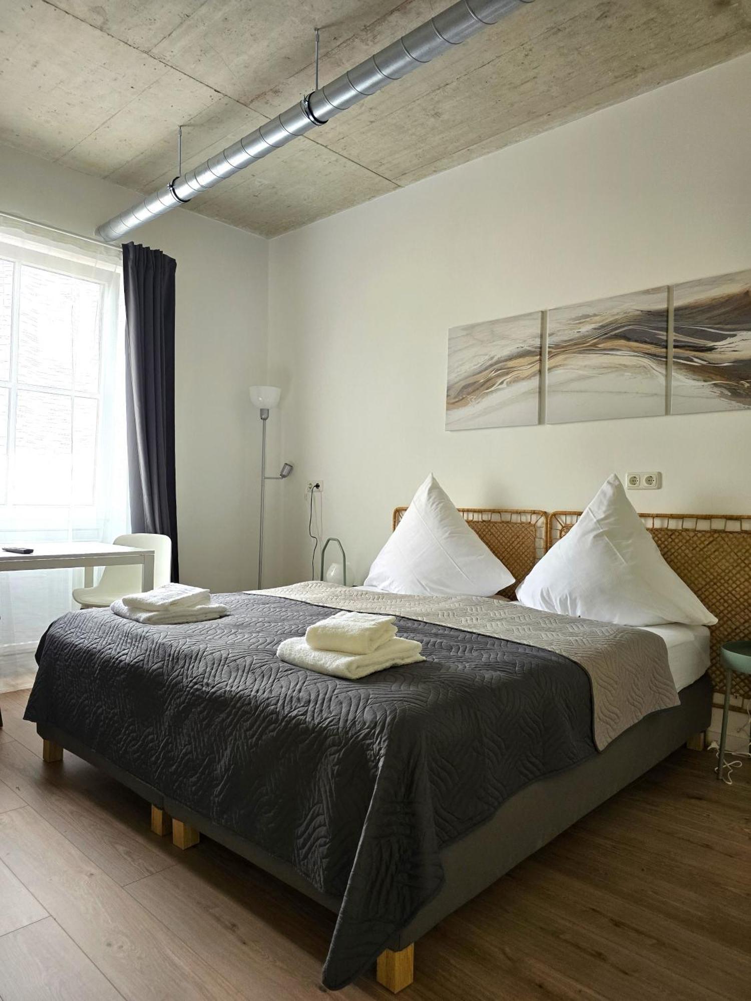 Apartments Schwandorf Екстер'єр фото