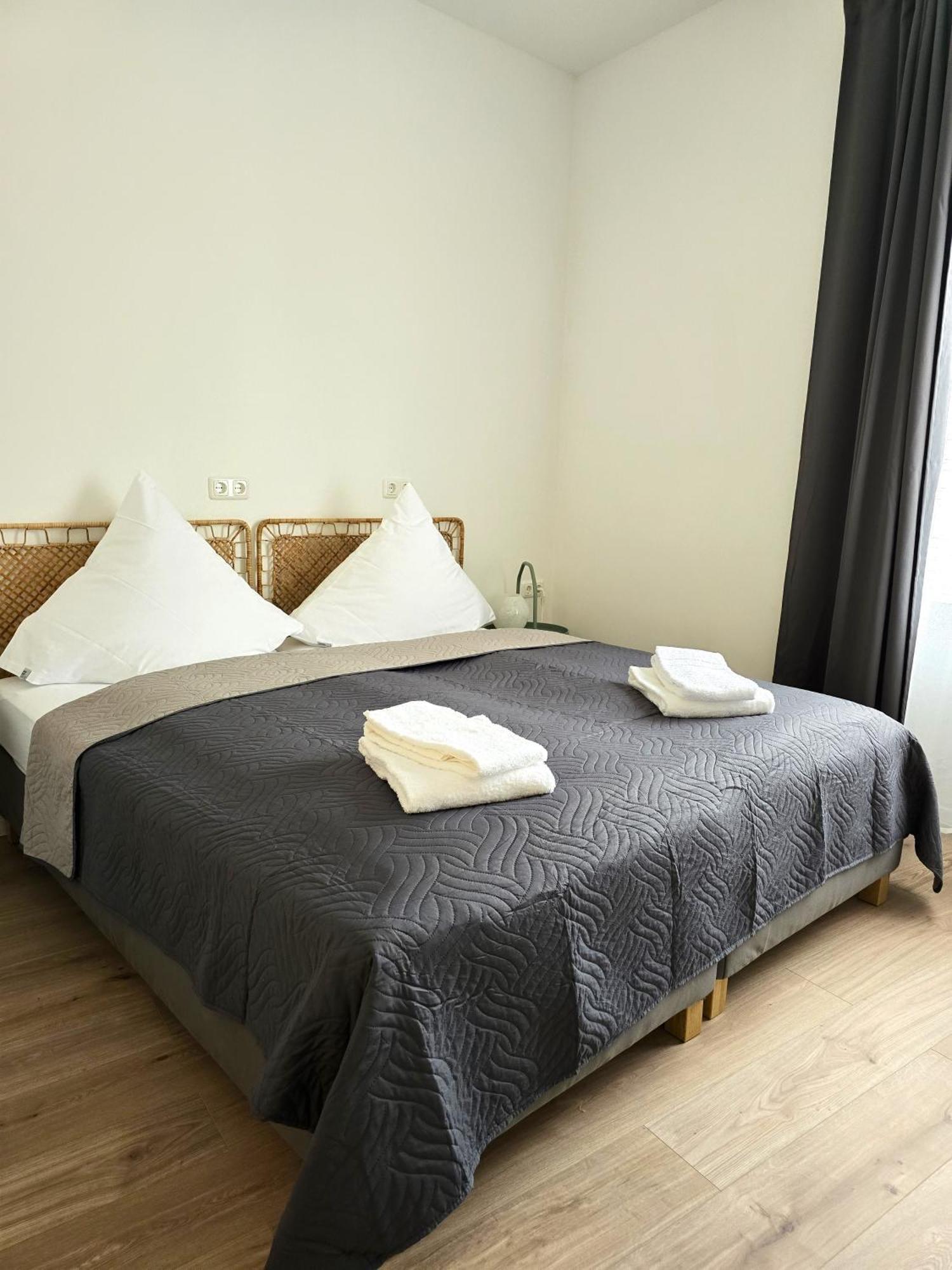 Apartments Schwandorf Екстер'єр фото